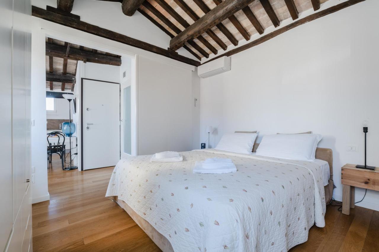 San Marco Vista Sui Tetti Veneziani Apartment ภายนอก รูปภาพ