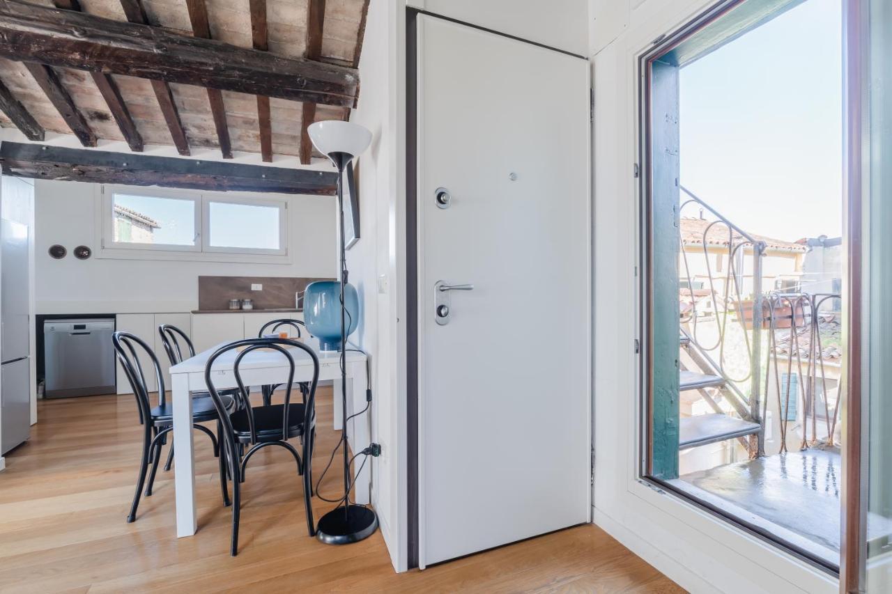 San Marco Vista Sui Tetti Veneziani Apartment ภายนอก รูปภาพ